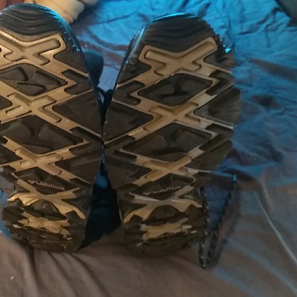 Columbia boots size 9 - Picture 3 of 4